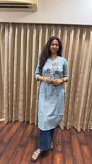 Full Linen Kurta With Appliqué Thread & Knot Work Highlighters