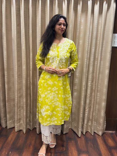 CHIKANKARI KURTA WITH PANT