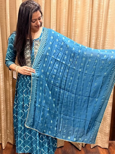 TEAL BLUE FULL SUIT WITH SIDE SLIT CUT