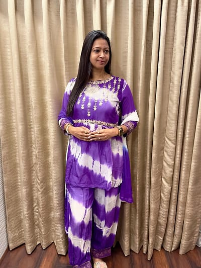 PURPLE-WHITE LEHERIYA FULL SHORT KURTA SUIT