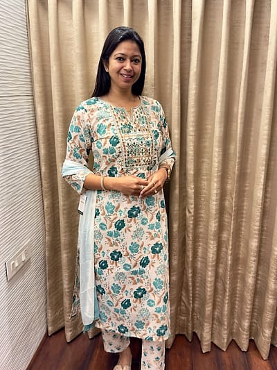 IVORY CARAMEL FLOWER FULL SUIT