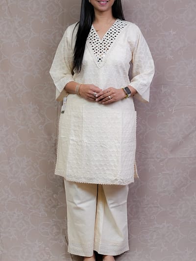 OFF WHITE SHIFALI CO-ORD SET