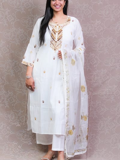 WHITE BEIGE THREAD WORK FULL SUIT